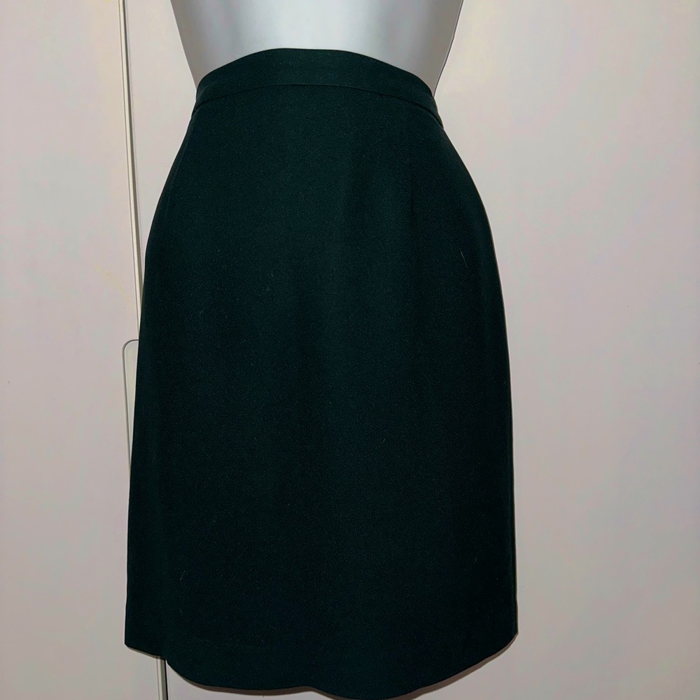 Green pencil skirt